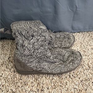 UGG Gray Cable Knit Bootie